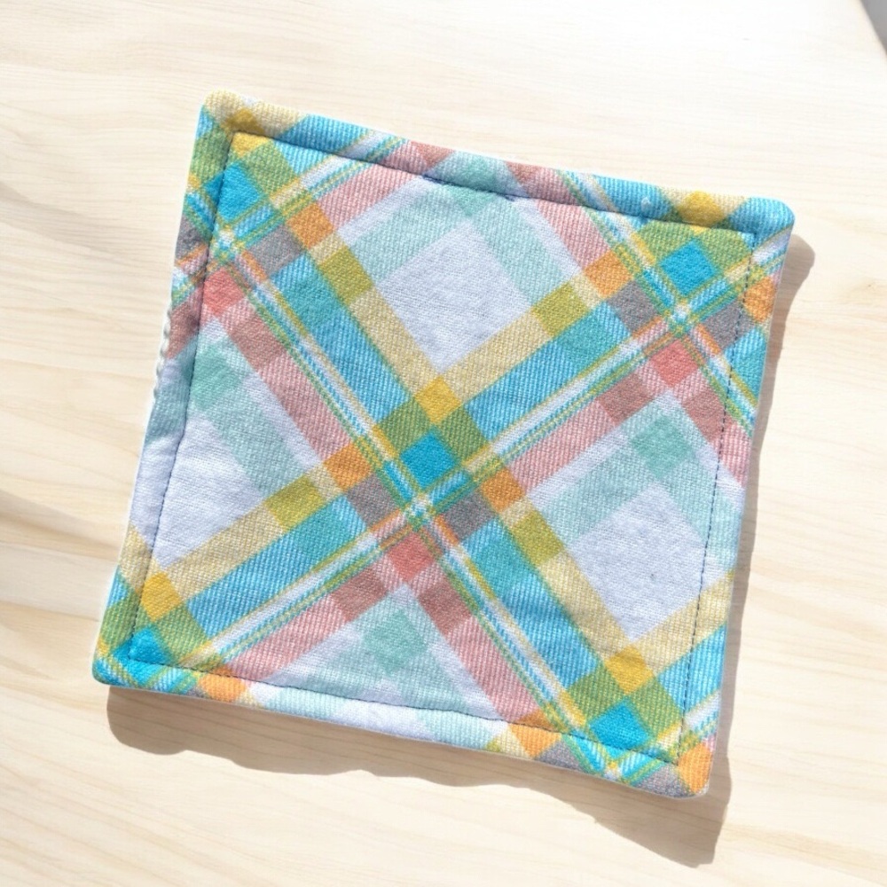 Plaid Fabric Jar Grip